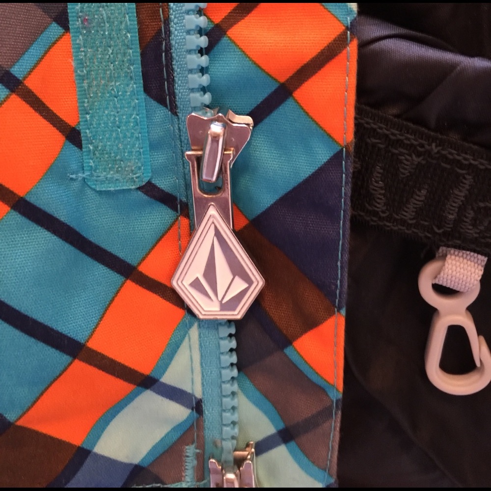 Volcom snow jacket - Picture 6 of 8